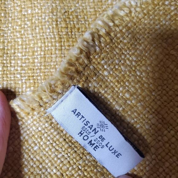 Artisan De Luxe Linen / cotton blend jute fabric Dark Yellow placemats Set of 4 - Picture 2 of 3